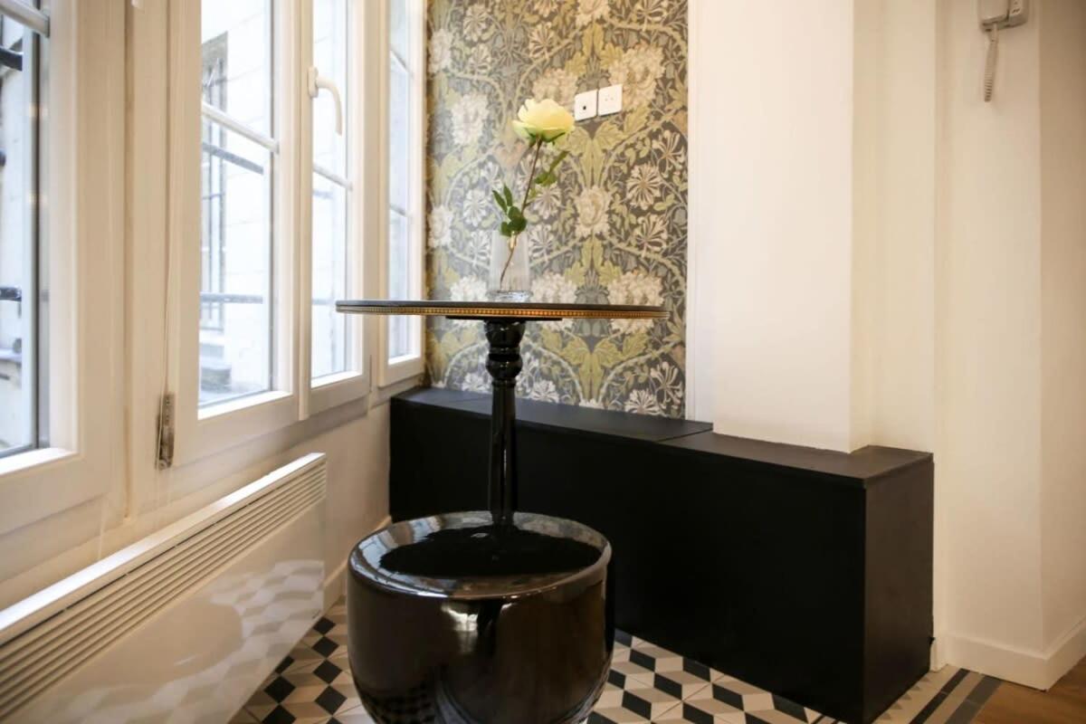 Magnifique Appartement Familial Grand Boulevard-4P - Flat-Guest ปารีส ภายนอก รูปภาพ